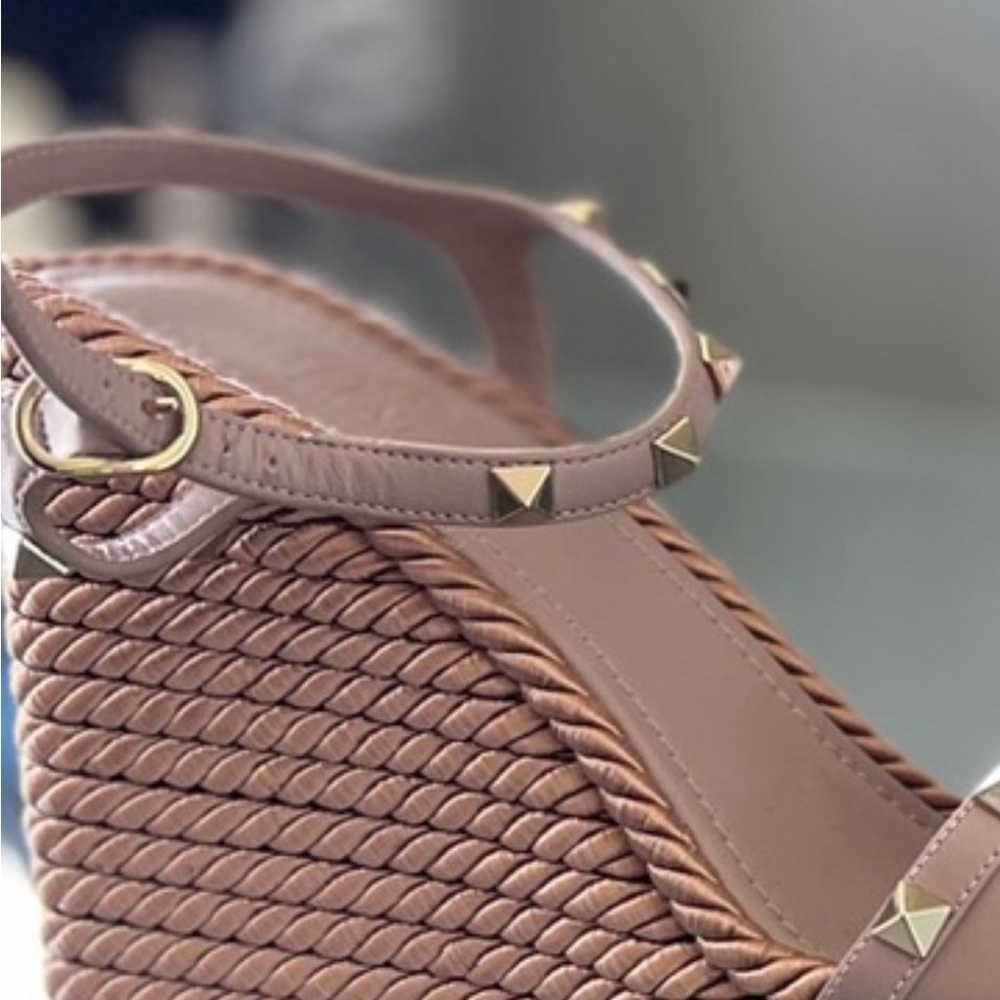 Valentino Studded Wegde - Picture 9 of 9